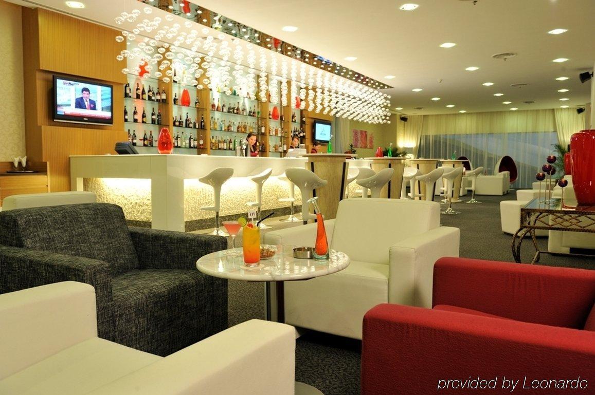 Grand Borneo Hotel Kota Kinabalu Kültér fotó