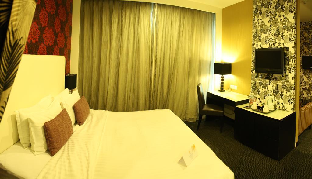 Grand Borneo Hotel Kota Kinabalu Kültér fotó