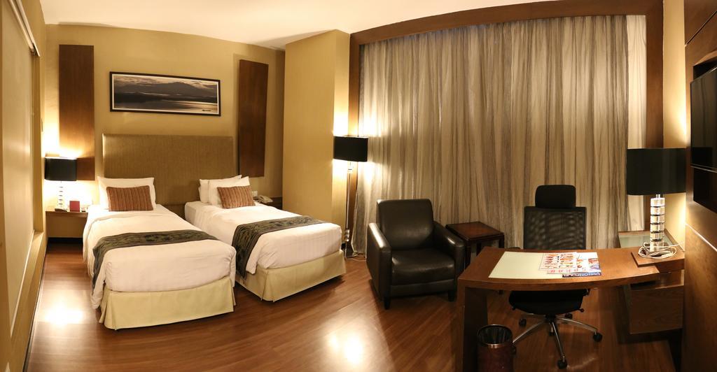 Grand Borneo Hotel Kota Kinabalu Kültér fotó