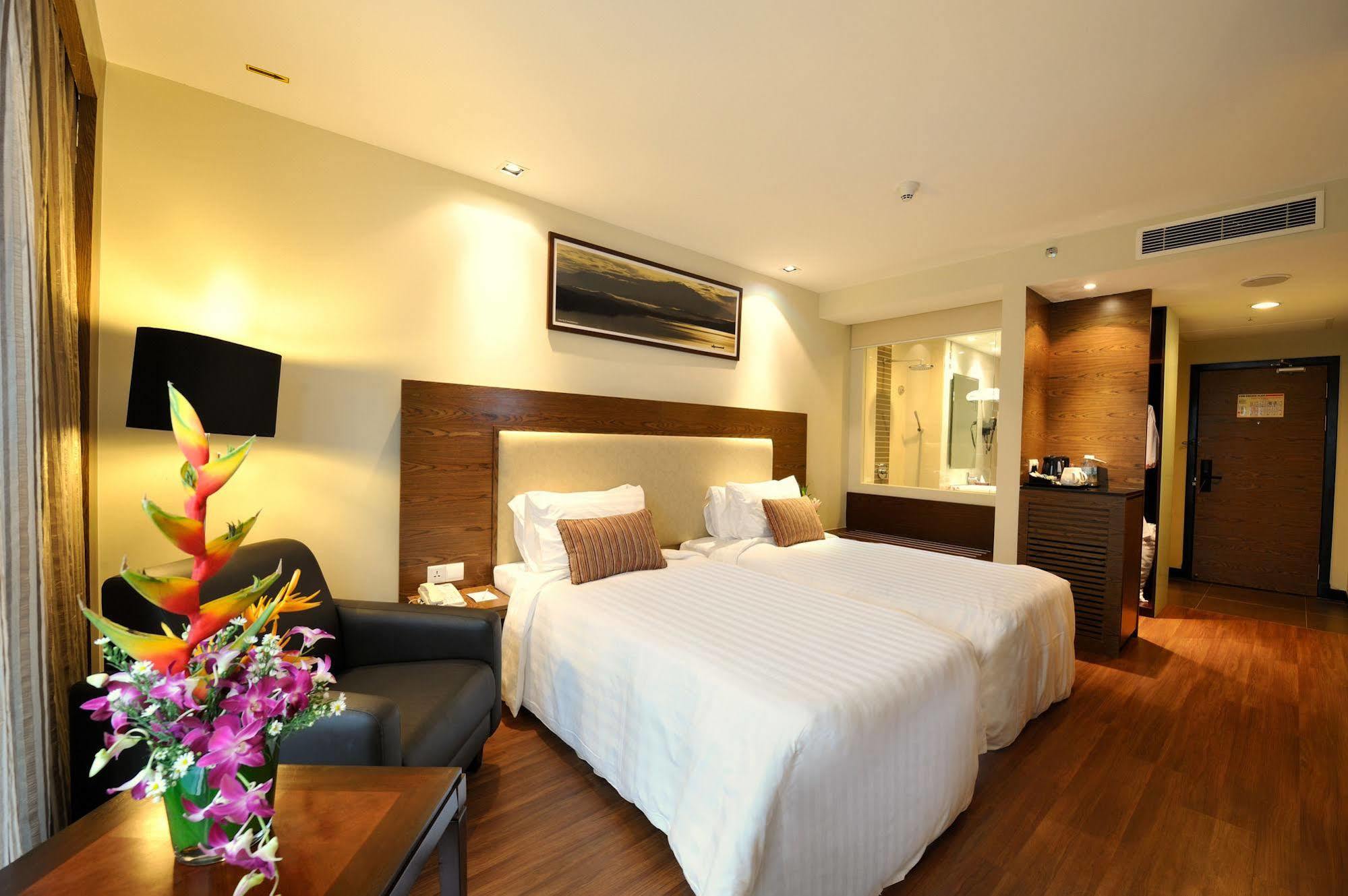 Grand Borneo Hotel Kota Kinabalu Kültér fotó